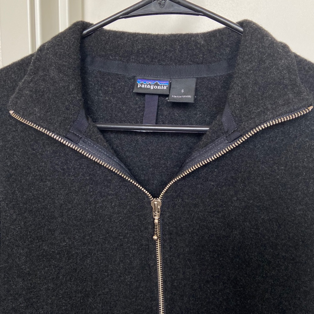 Patagonia 1/4-Zip Pullover Sweater - Picture 4 of 4